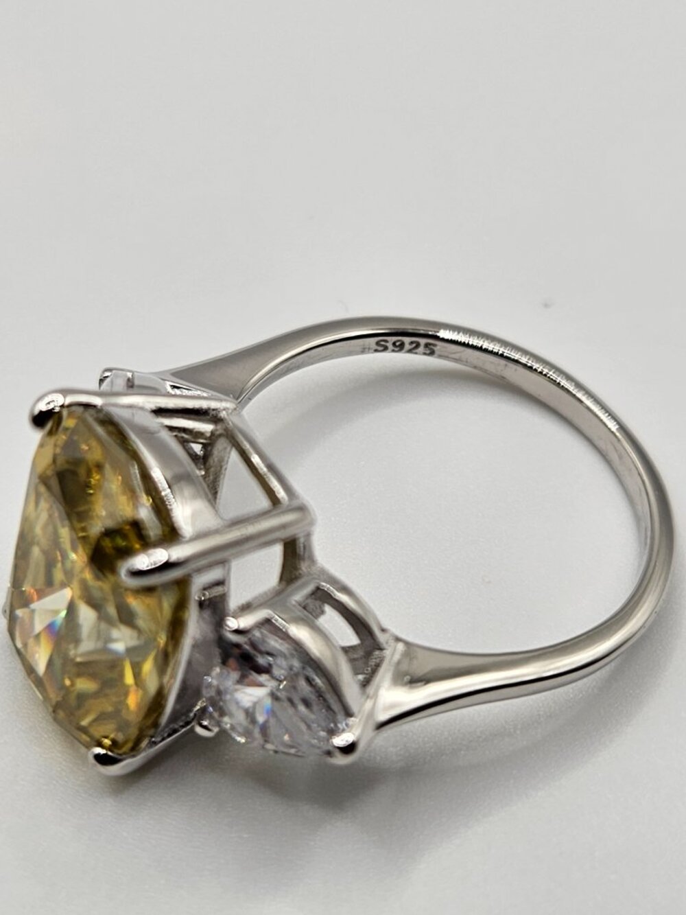 925 Silver 10 CTW Cushion Yellow Moissanite 3-Stone Ring Size 7.5 - Picture 5 of 8